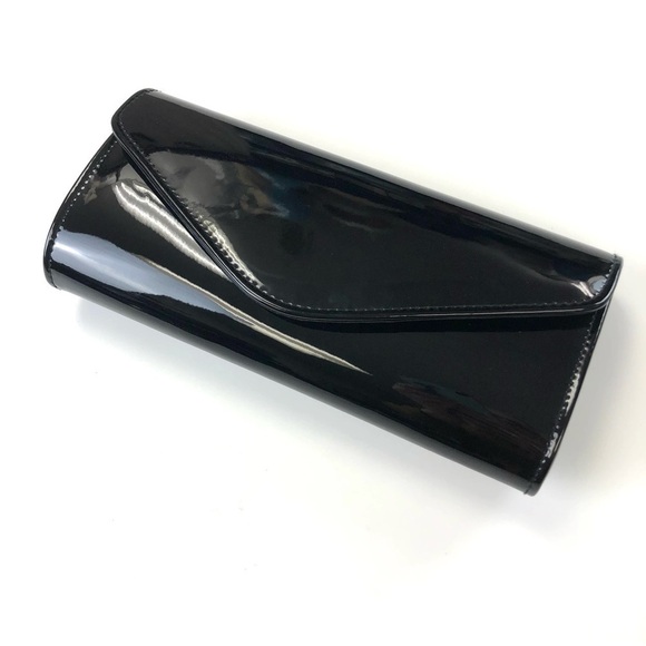 BLACK patent envelope clutch with strap NEW - Picture 1 of 6